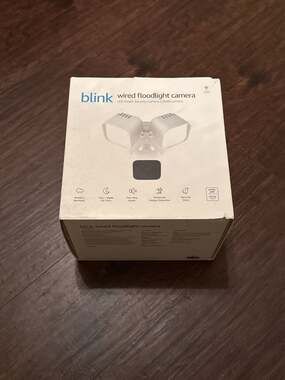 Blink Wired Floodlight Camera LED Smart Security Camera White